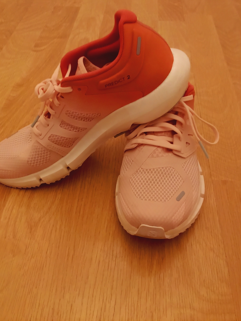 Salomon Shoes Women's Size 9.5 Peach Orange Predict 2 Trailer Hiking Running